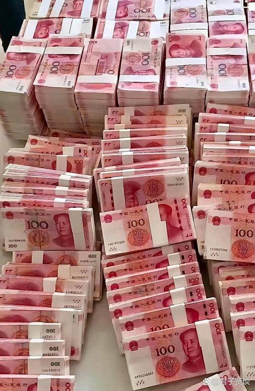 新澳天天开奖资料大全600tK和河道现大量成扎钞票与河道惊现大量现金