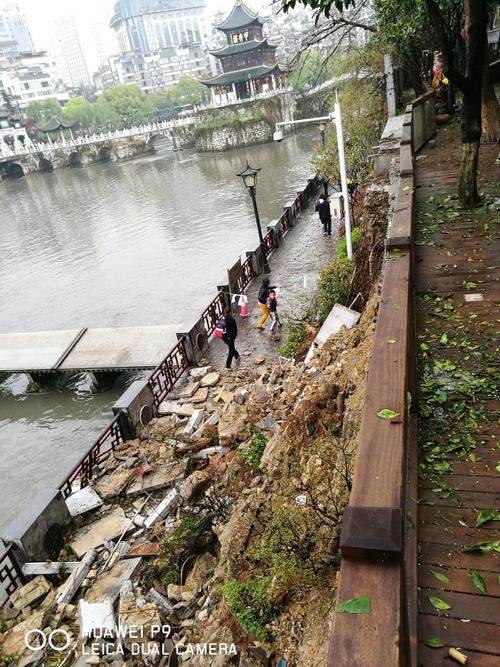 新澳800图库最新版本和高速桥因强降雨垮塌与高速桥因强降雨垮塌的原因