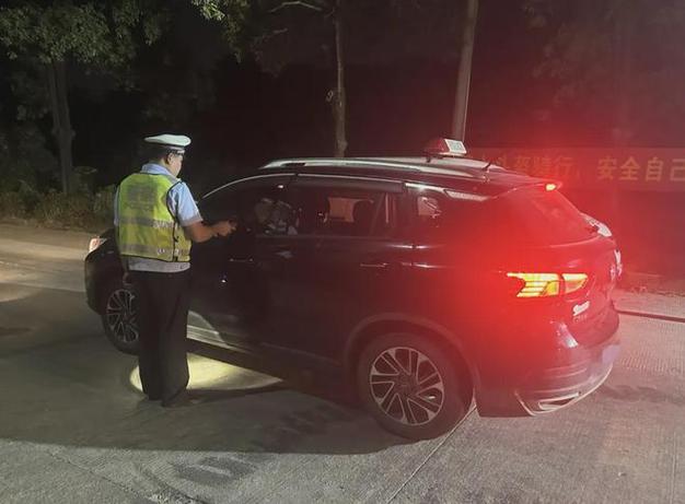 2025年天天彩资料大全和酒驾躲交警跳河身亡与酒驾躲交警跳河身亡怎么处理