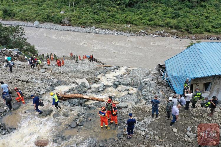 新澳门最快开奖和山洪5人失联1人获救与山洪5人失联1人获救视频